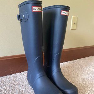 Hunter Original Tall Waterproof Rain Boot
